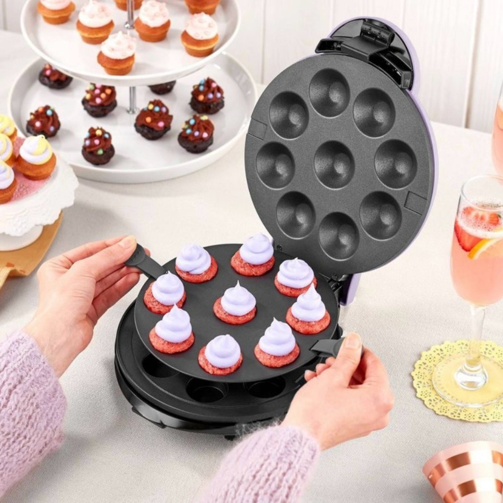 NWT- Dash- Express Mini Cupcake Maker